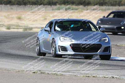media/Sep-15-2024-Speed Ventures (Sun) [[7a54f7ed2f]]/Yellow Group/Session 1 (Outside Grapevine)/